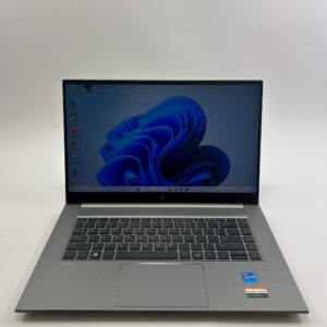 HP Zbook Studio 15 G8 | 15 Inch | Core i7-11850H | Nvidia RTX A3000 | 32GB RAM | 1TB SSD