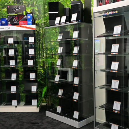 TipTop Laptop showroom